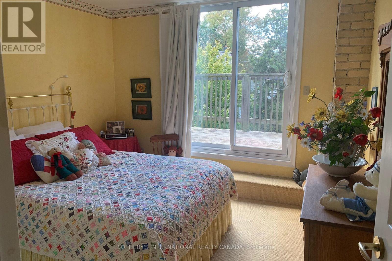 218 De Grassi Street, Toronto, Ontario  M4M 2K5 - Photo 13 - E12452985