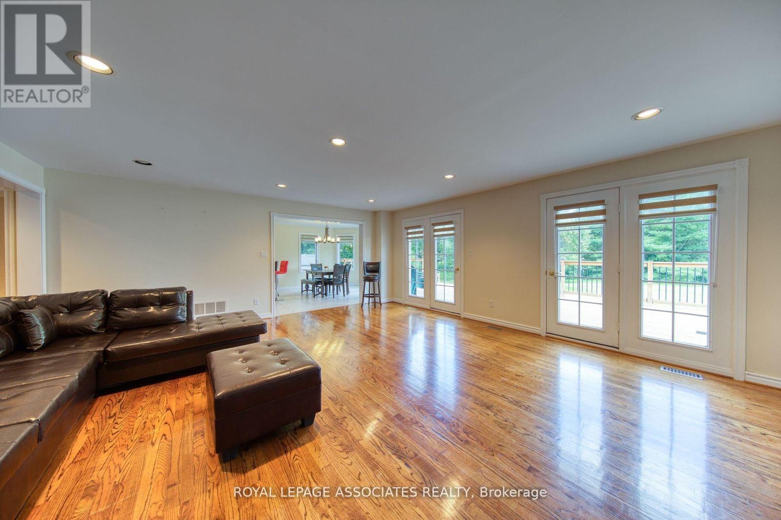 Main - 2377 Salem Road, Ajax, Ontario  L1Z 1X4 - Photo 11 - E12453006