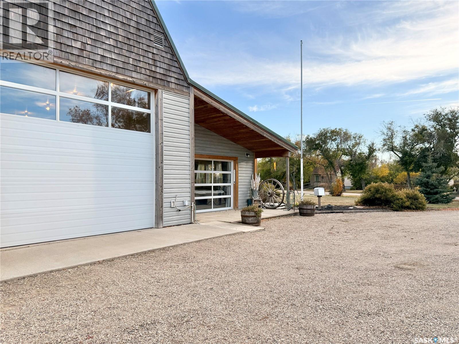 209 2nd Street E, Milden, Saskatchewan  S0L 2L0 - Photo 41 - SK020428