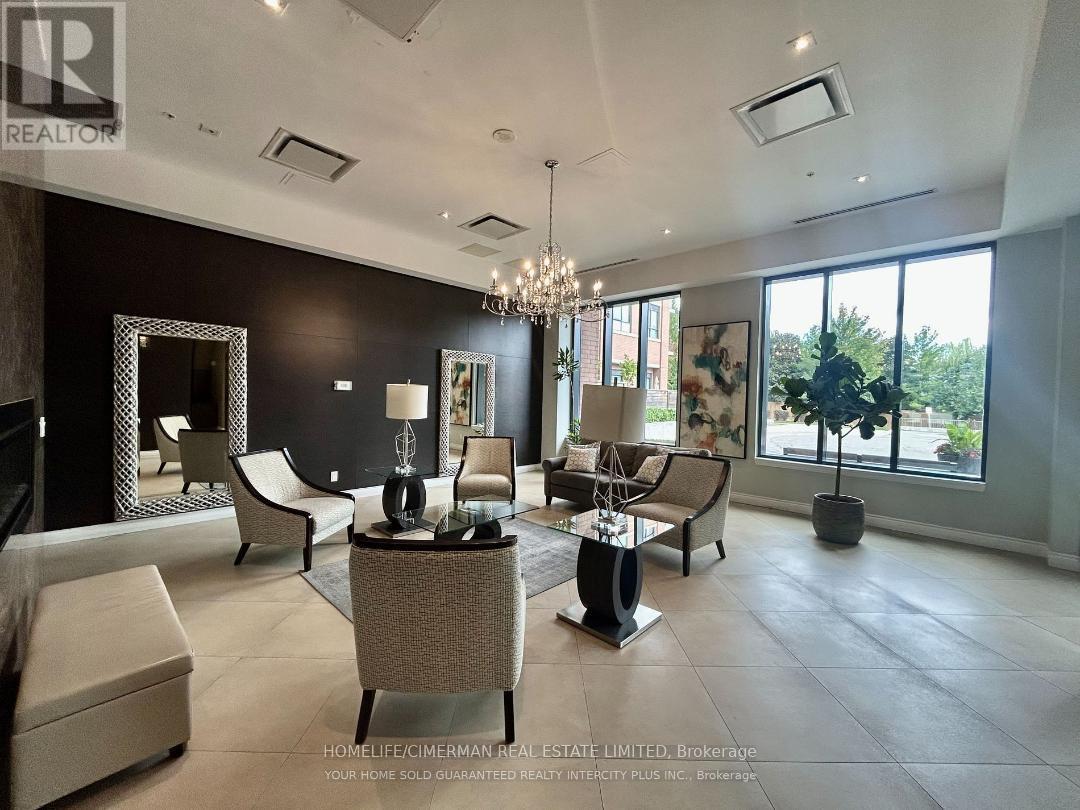725 - 11611 Yonge Street, Richmond Hill, Ontario  L4E 3N8 - Photo 21 - N12452992