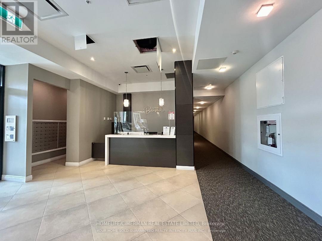 725 - 11611 Yonge Street, Richmond Hill, Ontario  L4E 3N8 - Photo 22 - N12452992