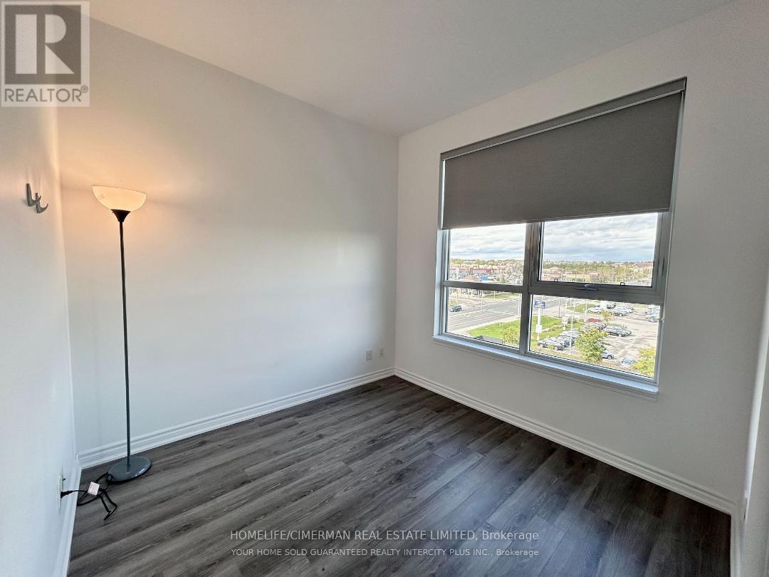 725 - 11611 Yonge Street, Richmond Hill, Ontario  L4E 3N8 - Photo 4 - N12452992