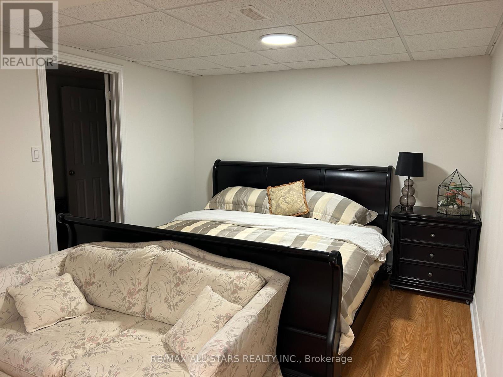 Full House - 171 Shaftsbury Avenue, Richmond Hill, Ontario  L4C 0G2 - Photo 18 - N12452999