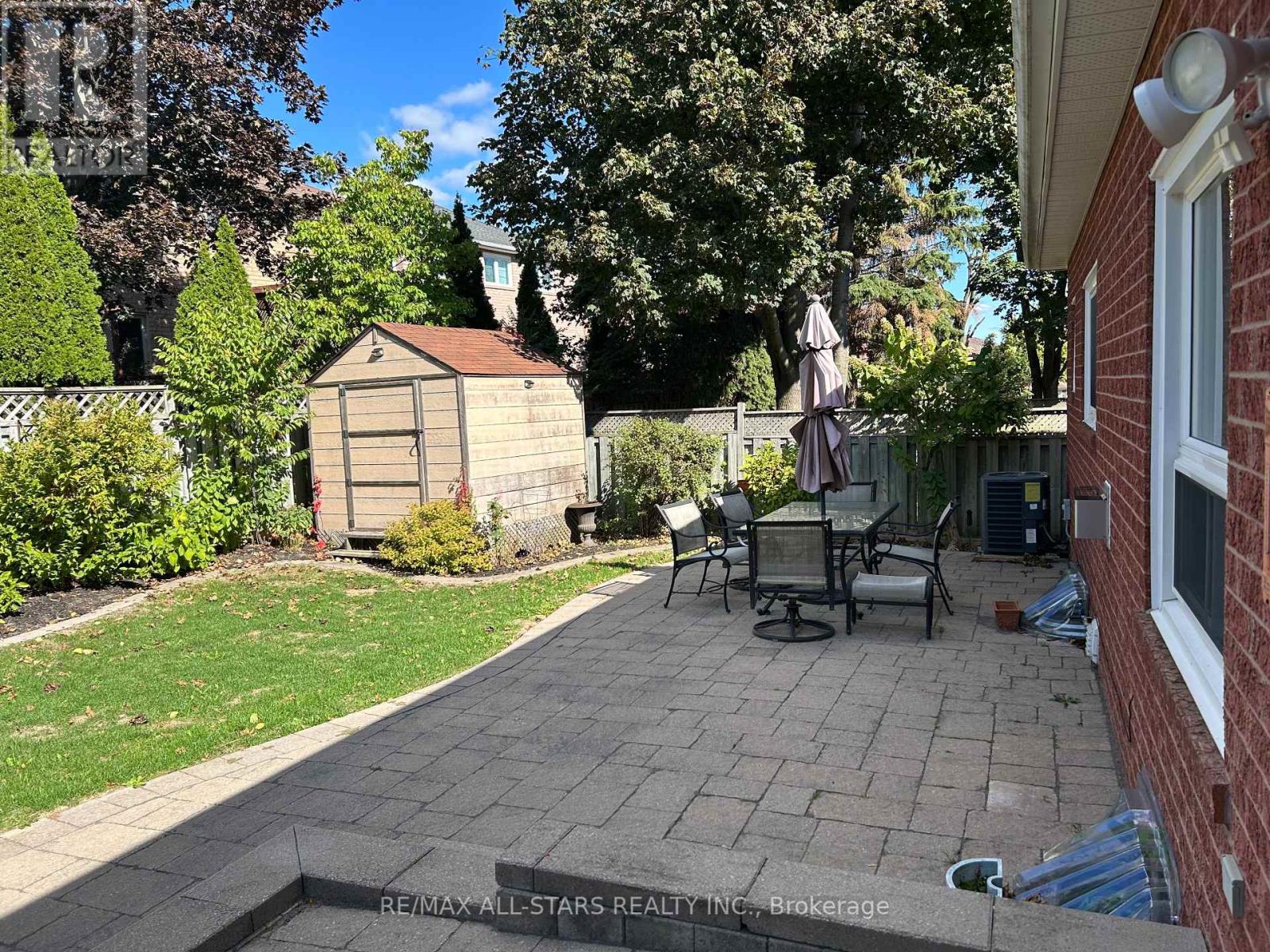 Full House - 171 Shaftsbury Avenue, Richmond Hill, Ontario  L4C 0G2 - Photo 23 - N12452999