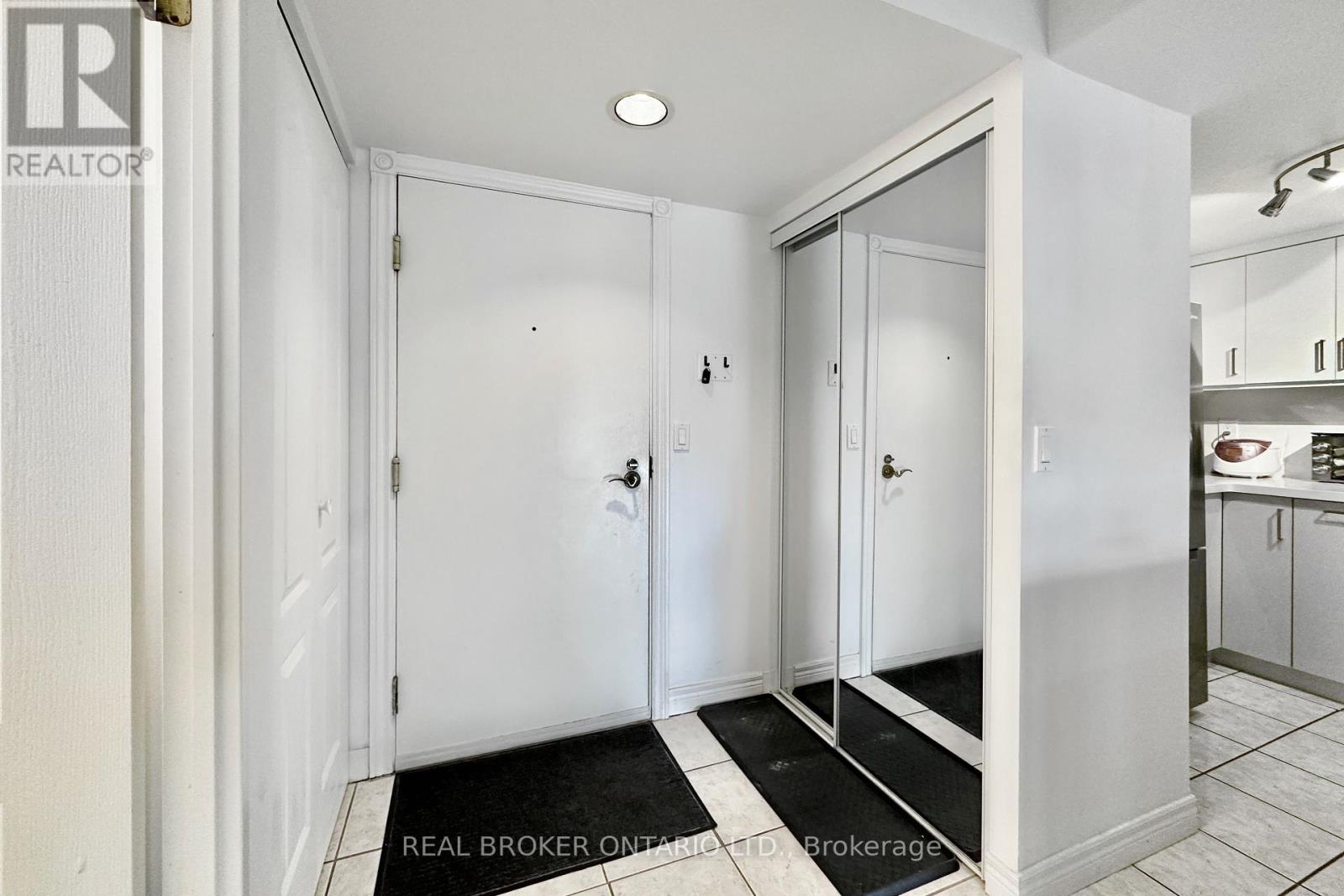 206 - 135 Pond Drive, Markham, Ontario  L3T 7V6 - Photo 23 - N12453032