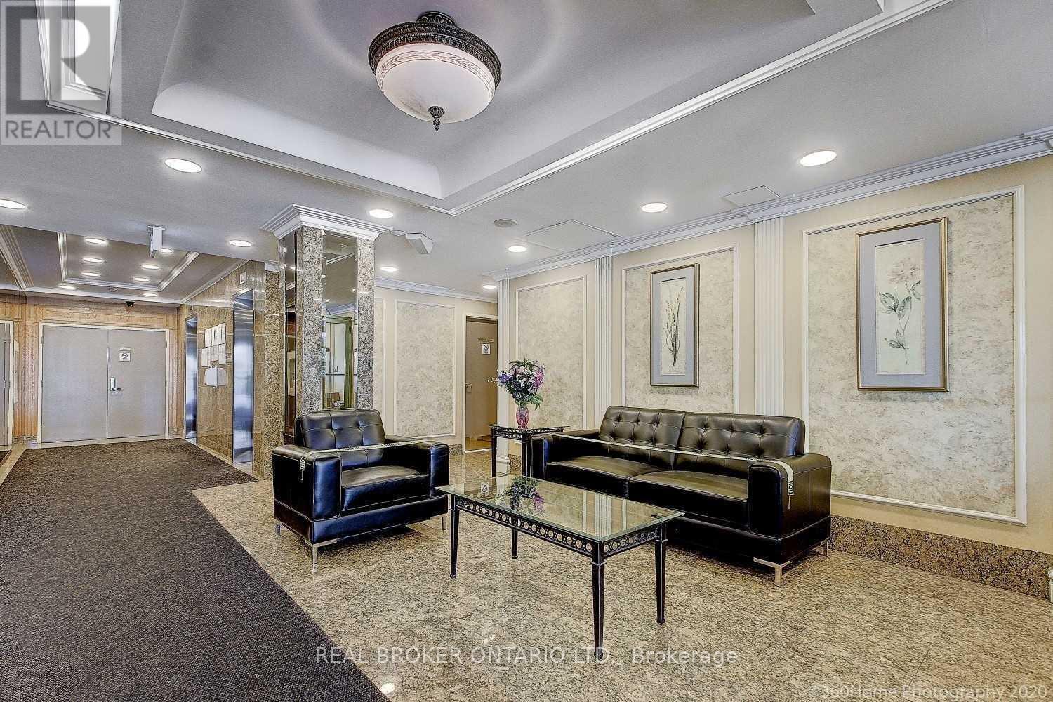 206 - 135 Pond Drive, Markham, Ontario  L3T 7V6 - Photo 4 - N12453032
