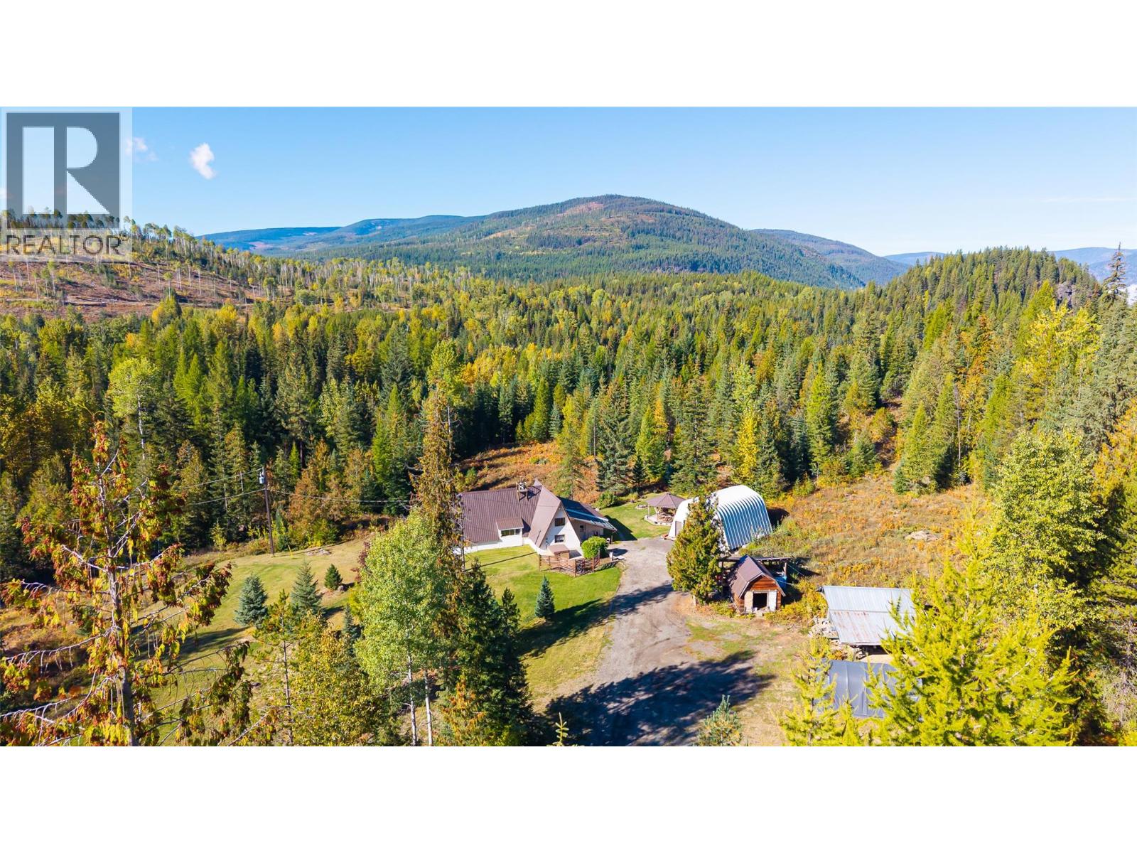 7698 3 Highway, Yahk, British Columbia  V0B 2P0 - Photo 33 - 10365419