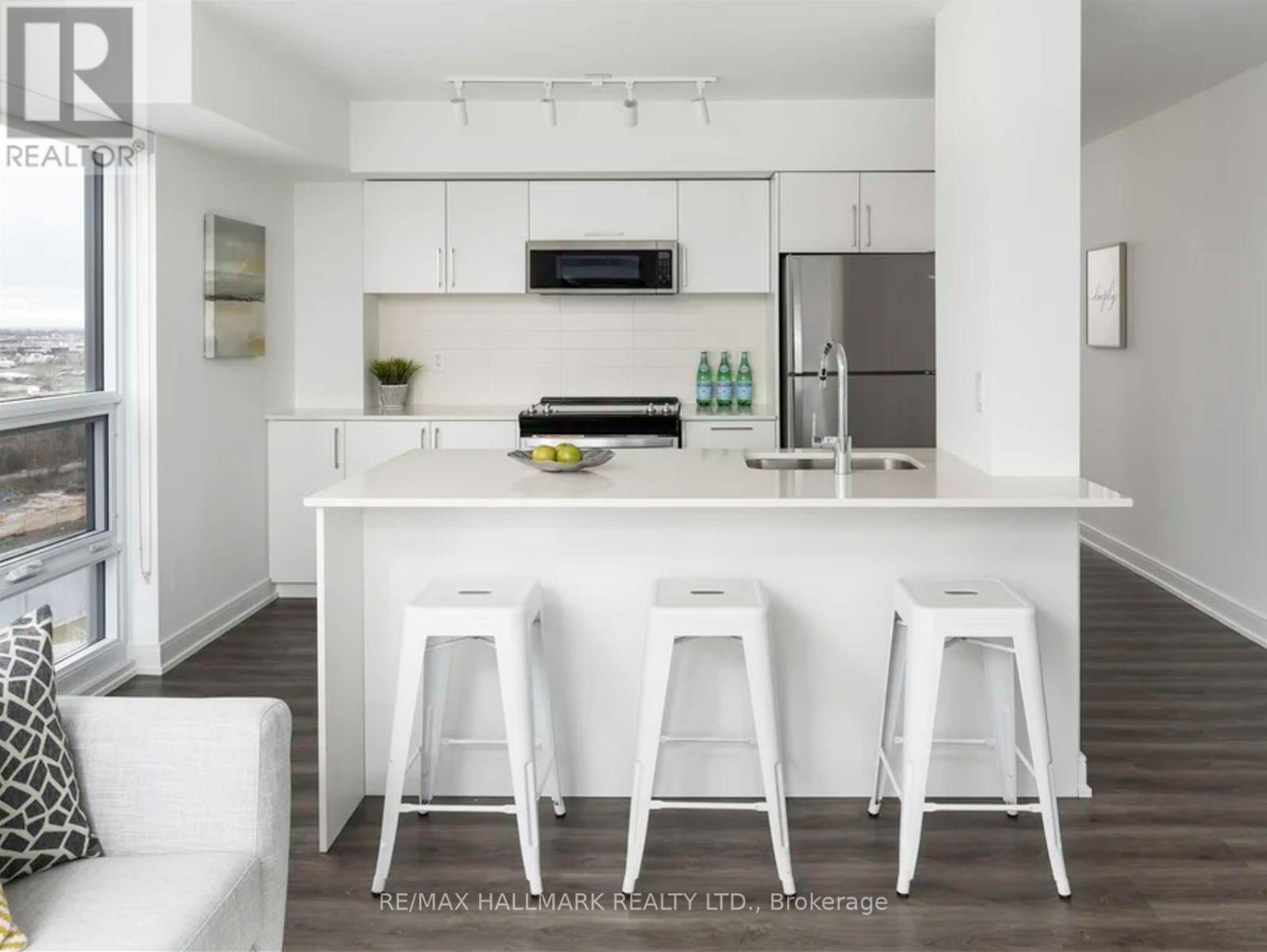 1509 - 20 Samuel Wood Way, Toronto, Ontario  M9B 1B1 - Photo 4 - W12452972