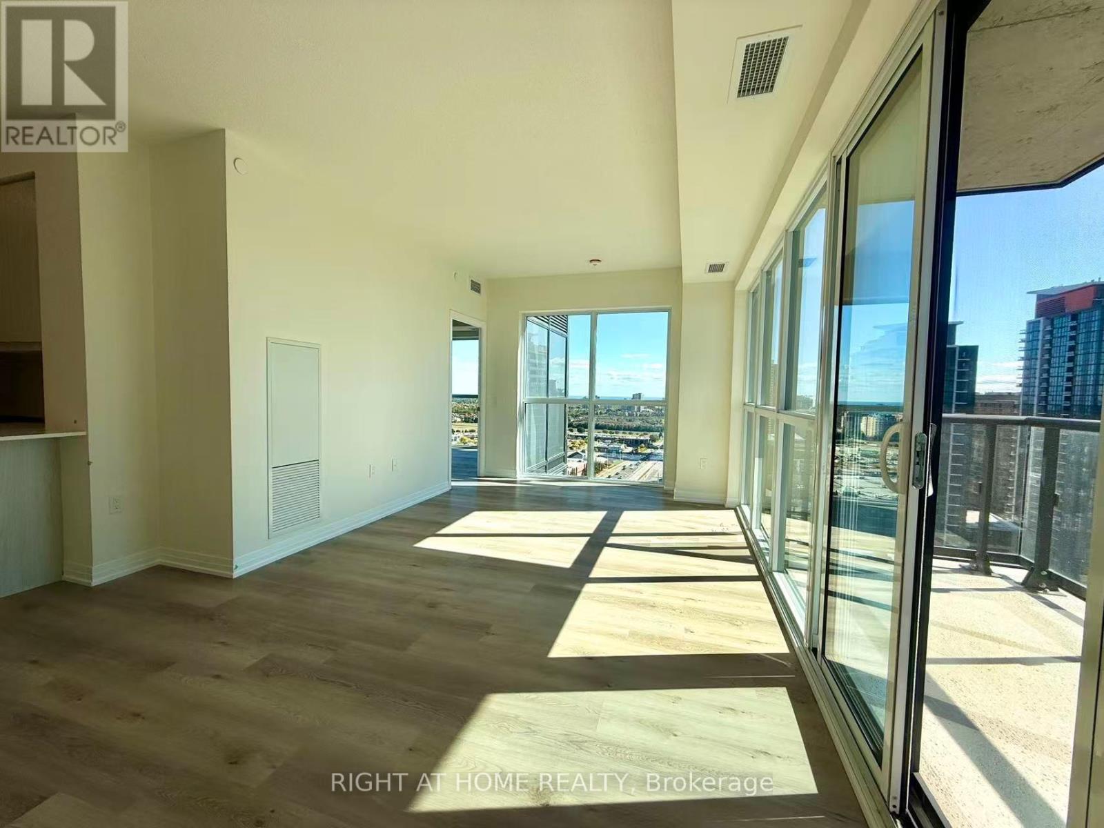 1804 - 15 Watergarden Drive, Mississauga, Ontario  L5R 0H4 - Photo 16 - W12453009