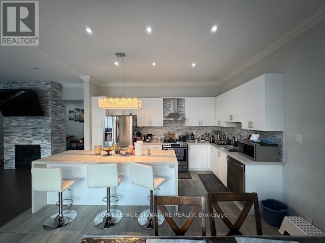 14 Vetch Street, Brampton, Ontario  L6Y 6C2 - Photo 14 - W12453011