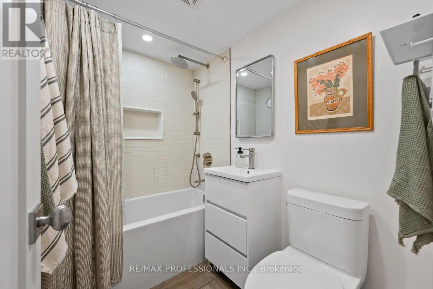 4 - 80 Coe Hill Drive, Toronto, Ontario  M6S 3C9 - Photo 21 - W12453015