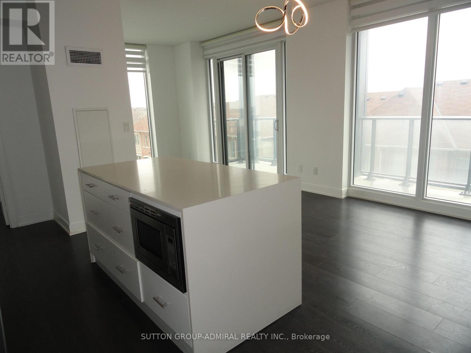 509 - 180 Veterans Drive, Brampton, Ontario  L7A 5G7 - Photo 13 - W12453017