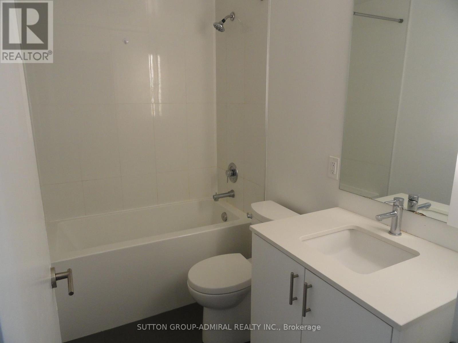 509 - 180 Veterans Drive, Brampton, Ontario  L7A 5G7 - Photo 16 - W12453017
