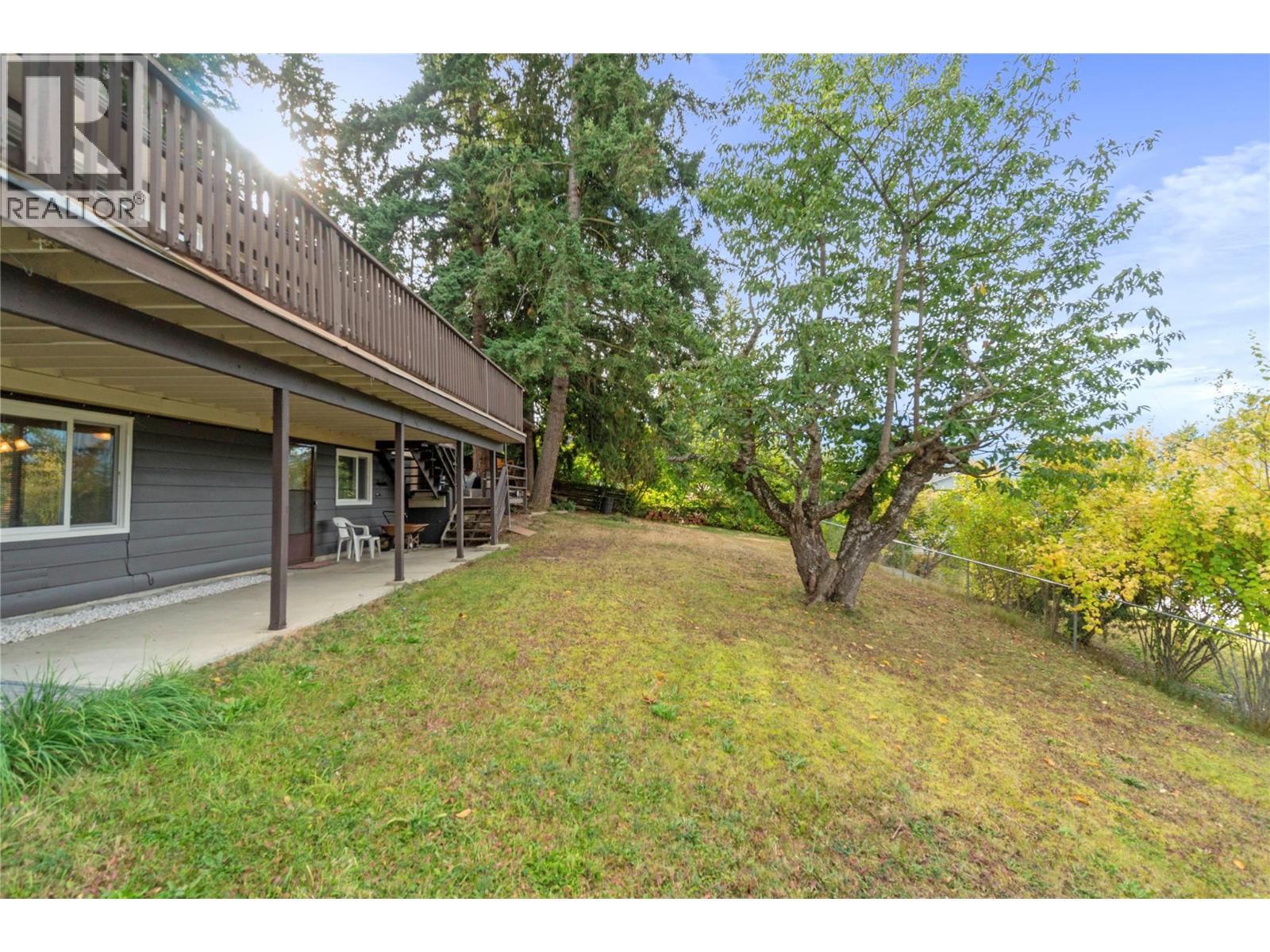 1961 17 Street Ne, Salmon Arm, British Columbia  V1E 3Z4 - Photo 10 - 10364763