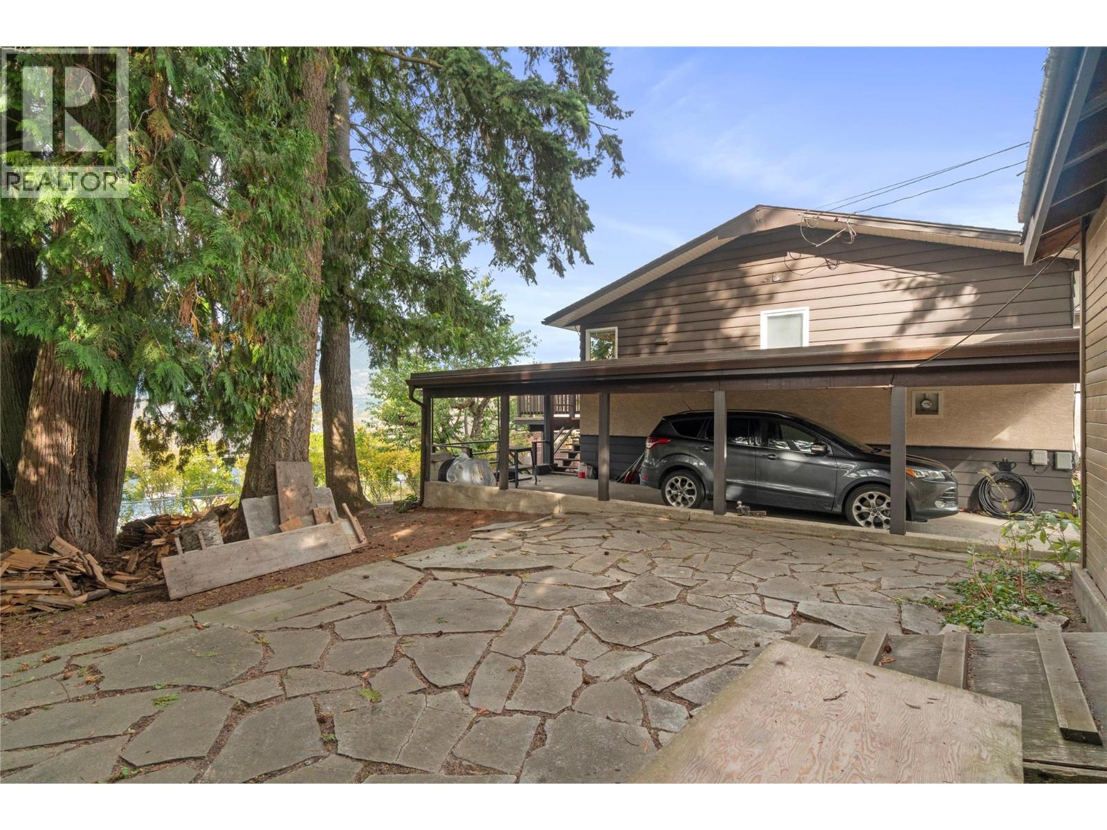 1961 17 Street Ne, Salmon Arm, British Columbia  V1E 3Z4 - Photo 11 - 10364763