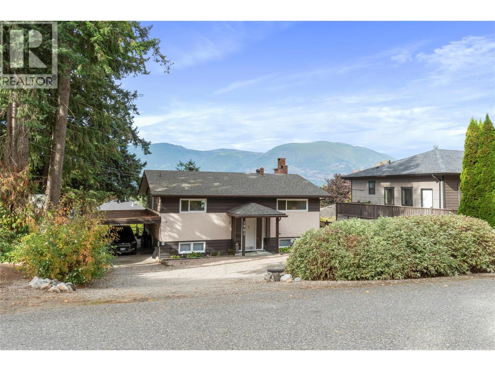 1961 17 Street Ne, Salmon Arm, British Columbia  V1E 3Z4 - Photo 56 - 10364763