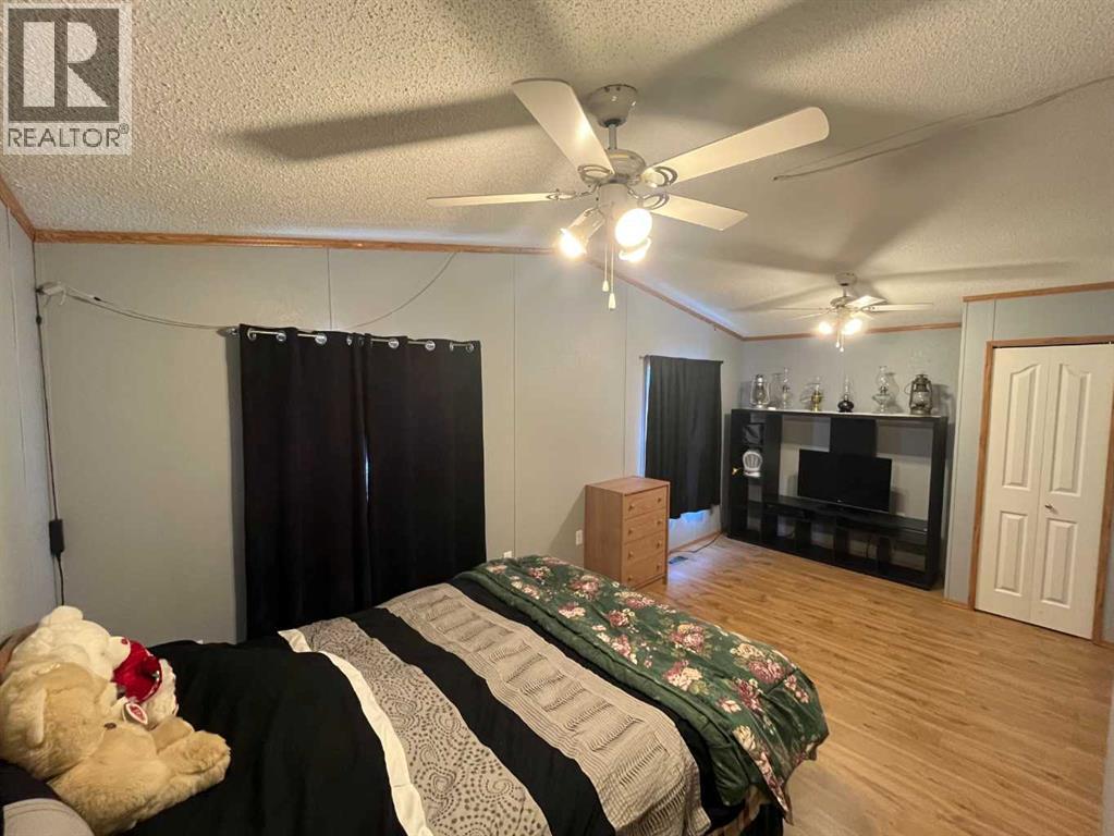 445072 Range Road 265, Rural Ponoka County, Alberta  T4J 1R3 - Photo 23 - A2258745