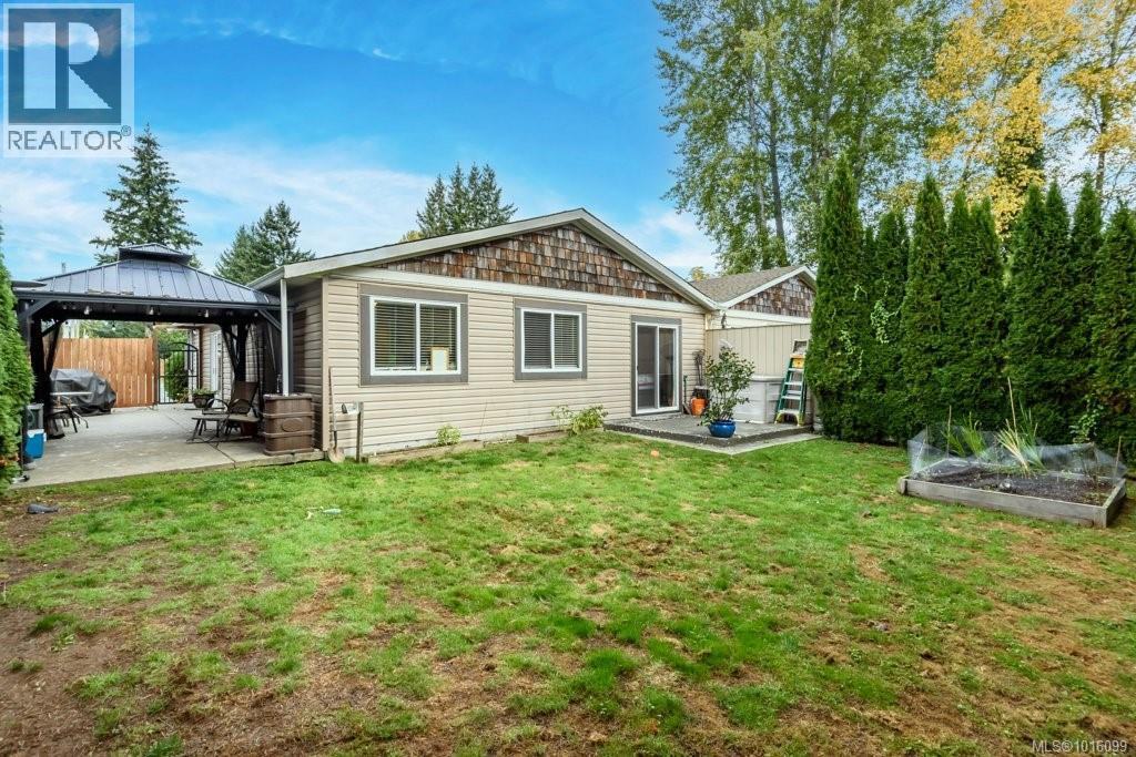 B 1750 15th St, Courtenay, British Columbia  V9N 2C2 - Photo 28 - 1016099