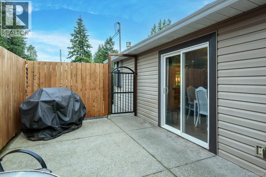 B 1750 15th St, Courtenay, British Columbia  V9N 2C2 - Photo 8 - 1016099