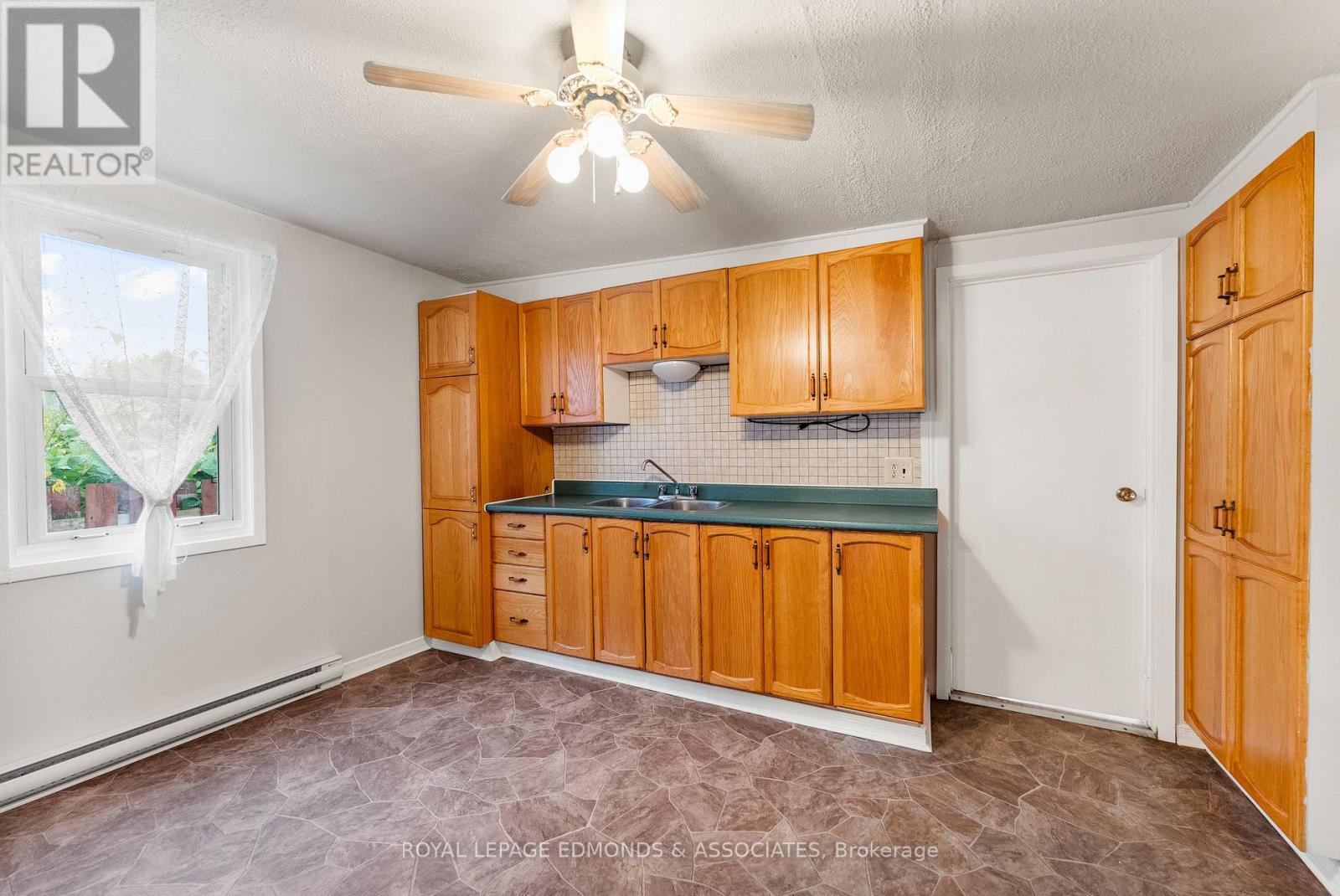 1024 Poirier Street, Pembroke, Ontario  K8A 6H2 - Photo 10 - X12453059