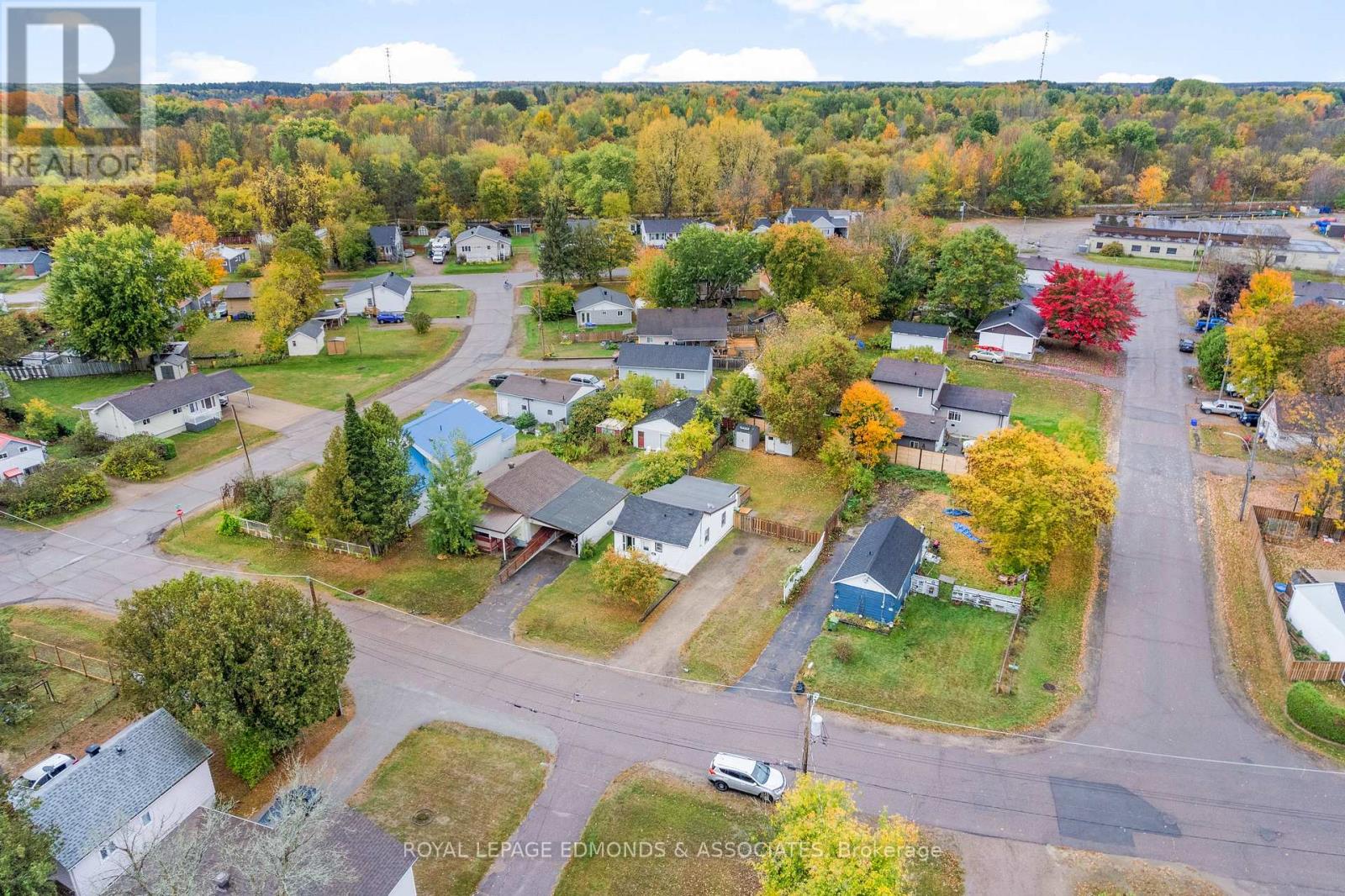 1024 Poirier Street, Pembroke, Ontario  K8A 6H2 - Photo 35 - X12453059