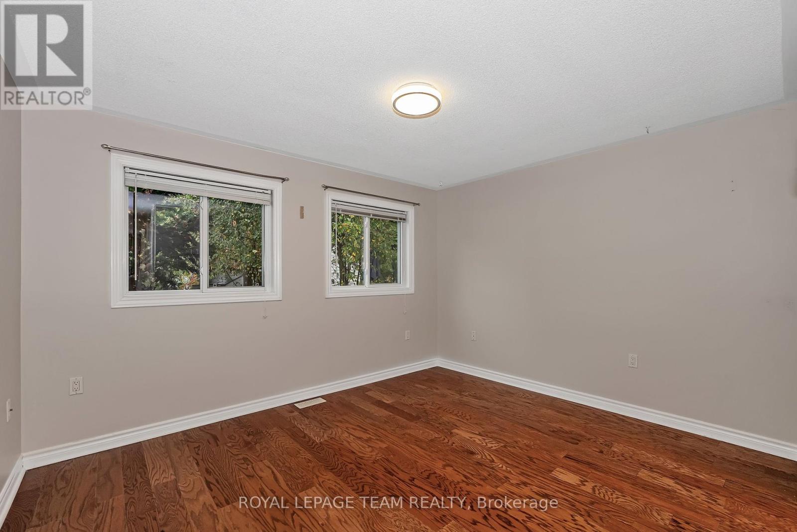 1019 Teena Colleen, Ottawa, Ontario  K4P 1C7 - Photo 13 - X12453042