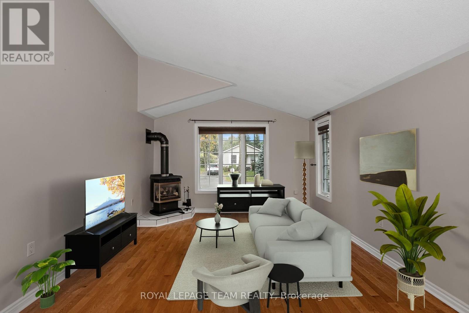 1019 Teena Colleen, Ottawa, Ontario  K4P 1C7 - Photo 6 - X12453042