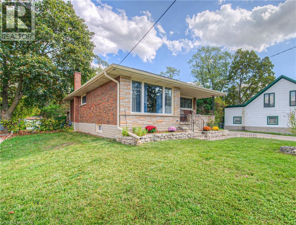 24 Prince Street, Kitchener, Ontario  N2K 1J1 - Photo 3 - 40774544
