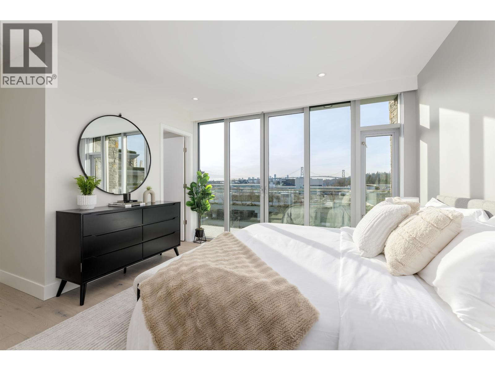 792 Arthur Erickson Place, West Vancouver, British Columbia  V7T 0B8 - Photo 10 - R3056909