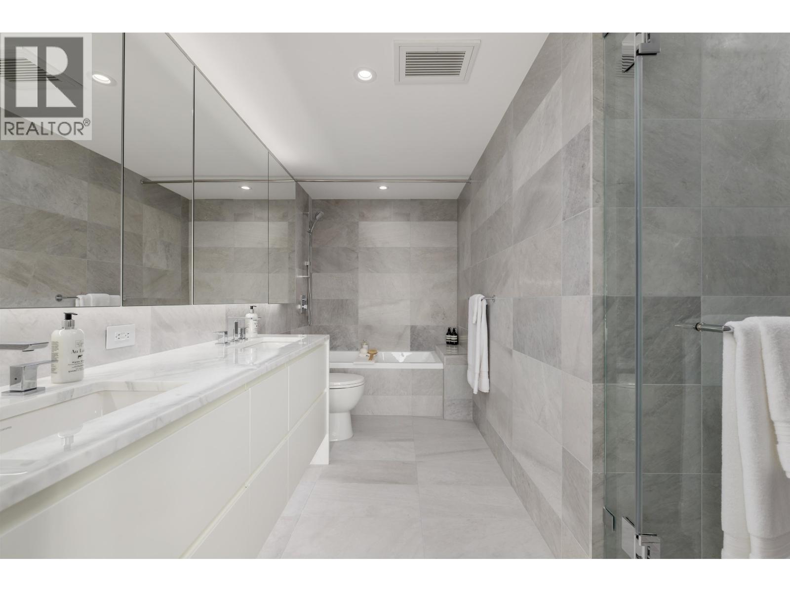 792 Arthur Erickson Place, West Vancouver, British Columbia  V7T 0B8 - Photo 12 - R3056909
