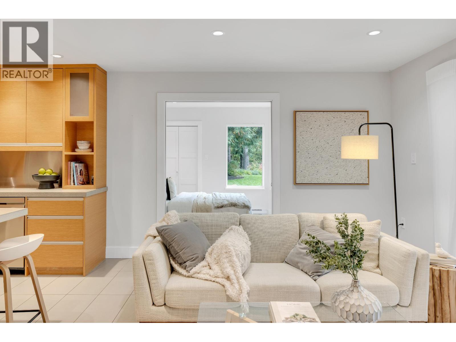 18 4510 Blackcomb Way, Whistler, British Columbia  V8E 0X8 - Photo 9 - R3056916