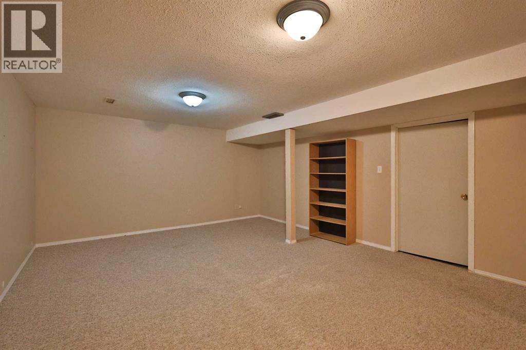 34 Pensacola Court W, Lethbridge, Alberta  T1K 4R6 - Photo 23 - A2250471