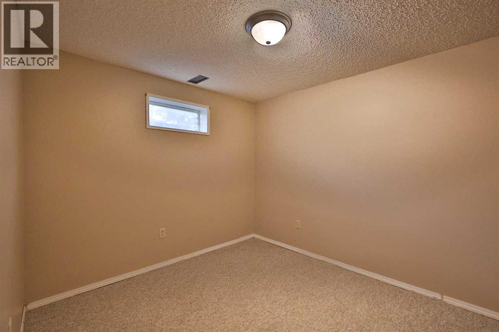 34 Pensacola Court W, Lethbridge, Alberta  T1K 4R6 - Photo 25 - A2250471