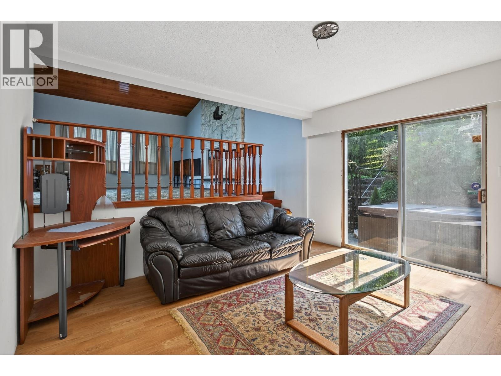 2337 St George Street, Port Moody, British Columbia  V3H 2G3 - Photo 13 - R3056894