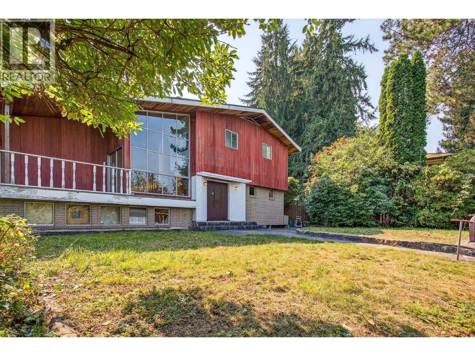 2337 St George Street, Port Moody, British Columbia  V3H 2G3 - Photo 2 - R3056894