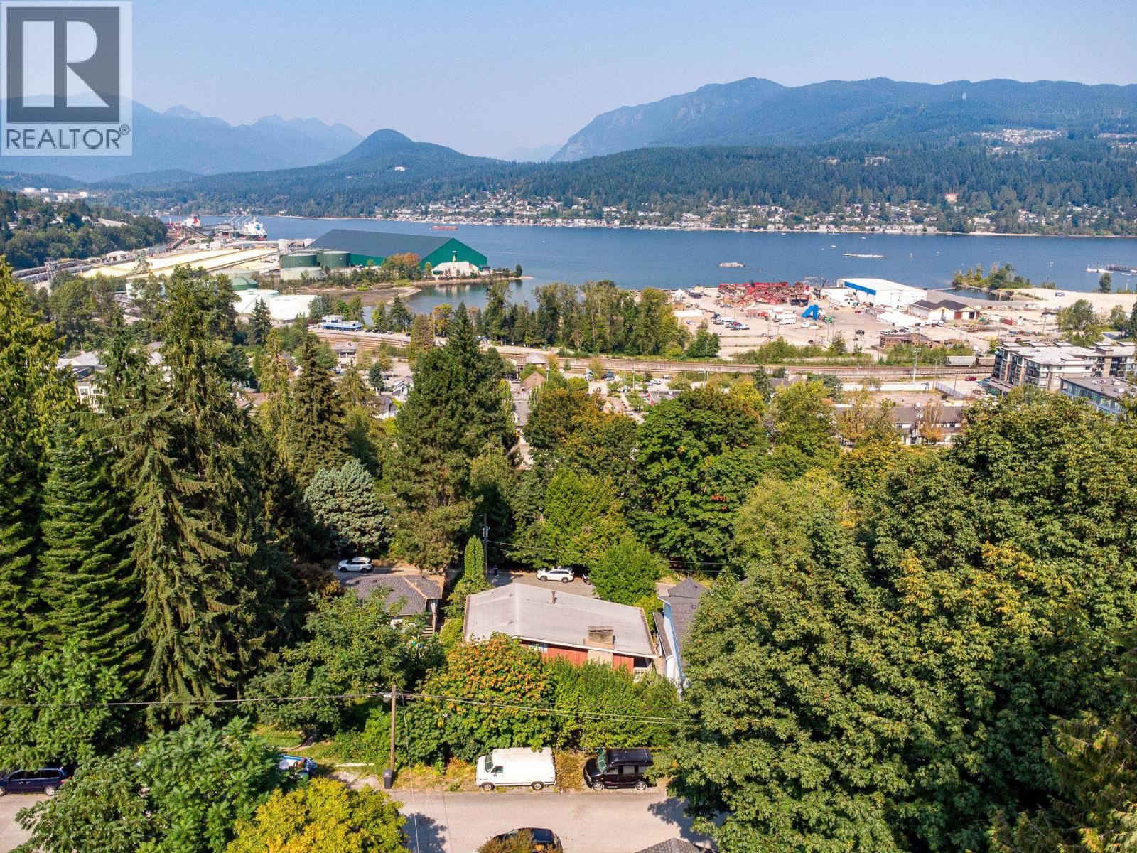 2337 St George Street, Port Moody, British Columbia  V3H 2G3 - Photo 26 - R3056894