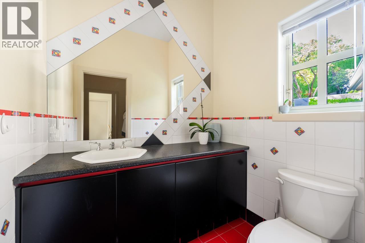620 Knockmaroon Road, West Vancouver, British Columbia  V7S 1R6 - Photo 17 - R3056913