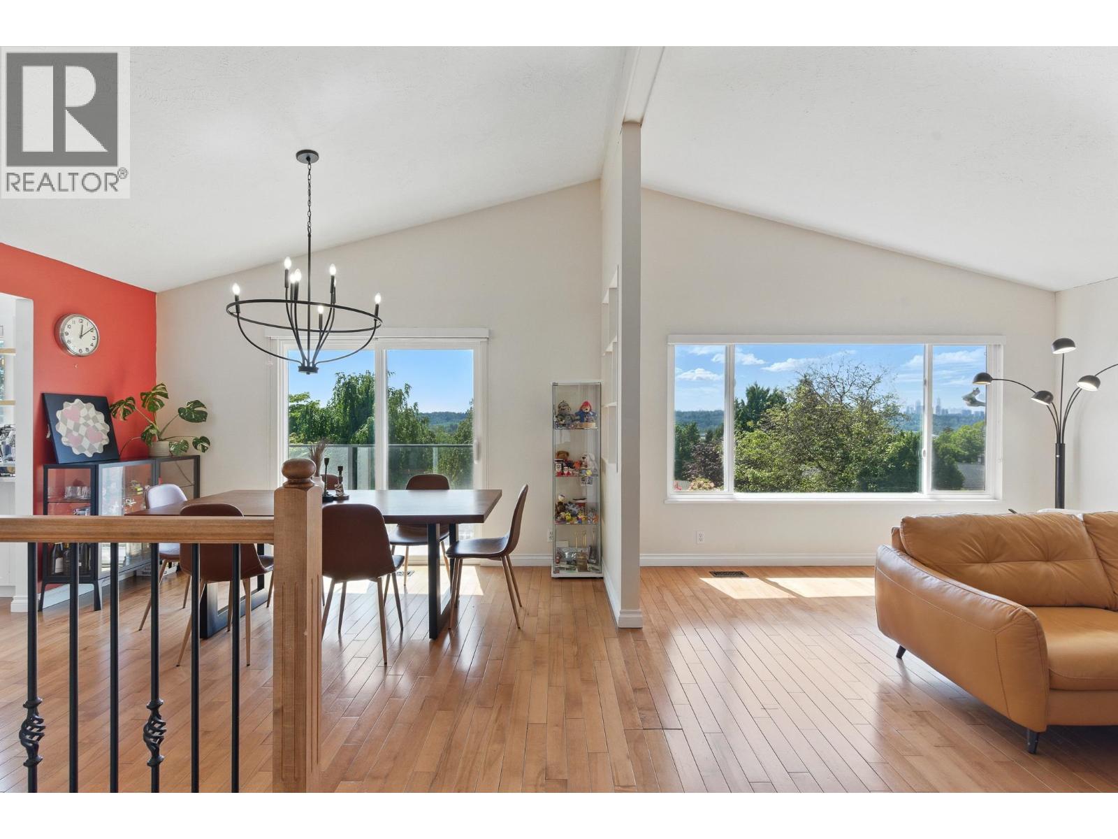 2661 Rogate Avenue, Coquitlam, British Columbia  V3K 5S3 - Photo 3 - R3056918