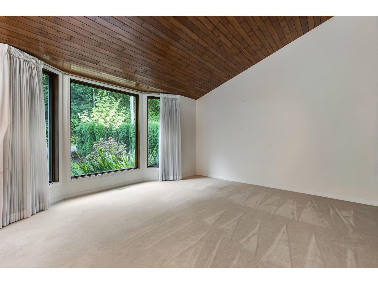 43445 Alameda Drive, Chilliwack Mountain, Chilliwack, British Columbia  V2R 0J9 - Photo 4 - R3056912