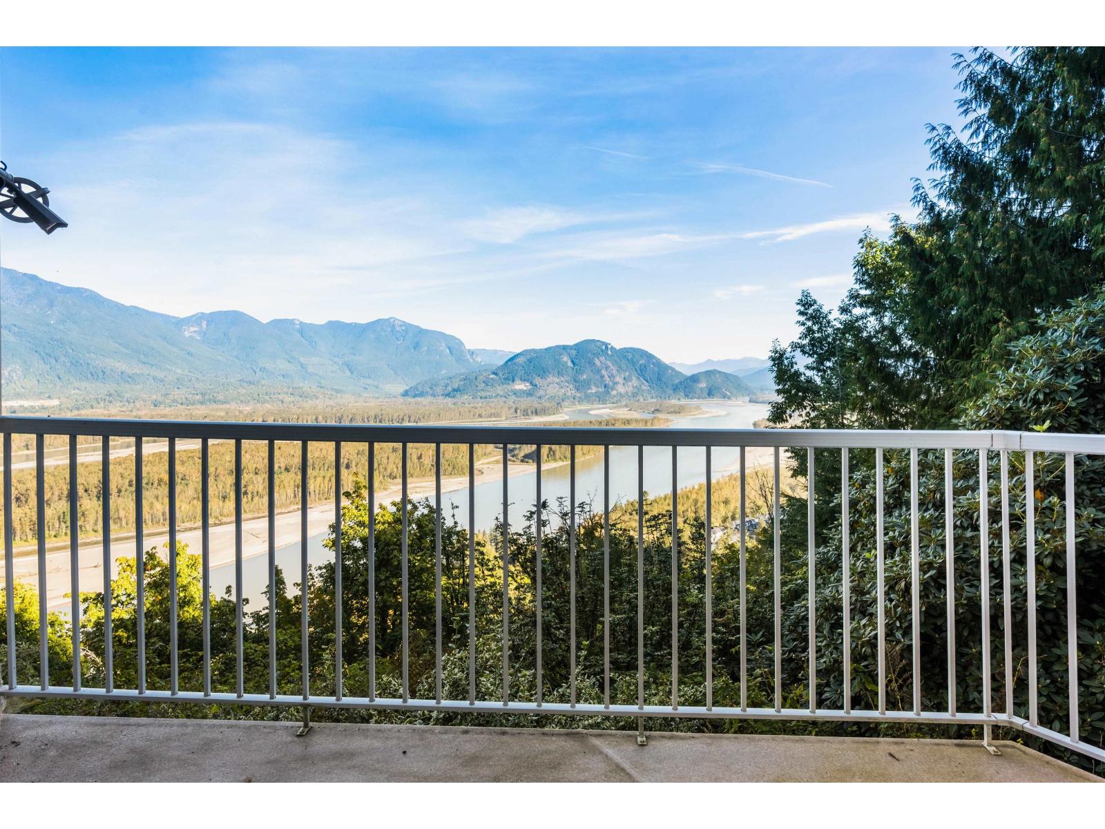 43445 Alameda Drive, Chilliwack Mountain, Chilliwack, British Columbia  V2R 0J9 - Photo 24 - R3056912