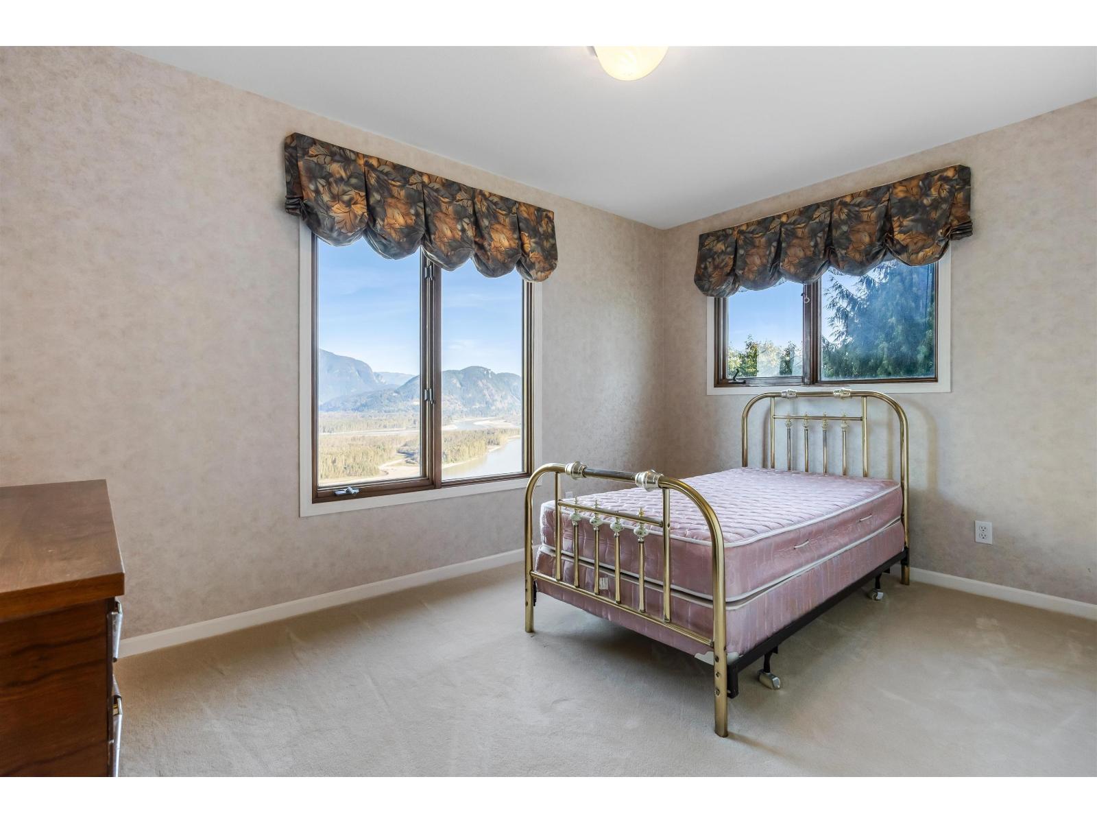 43445 Alameda Drive, Chilliwack Mountain, Chilliwack, British Columbia  V2R 0J9 - Photo 18 - R3056912