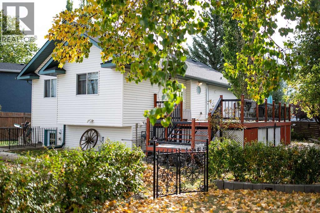 22 Greenview Crescent, Strathmore, Alberta  T1P 1L2 - Photo 4 - A2257911