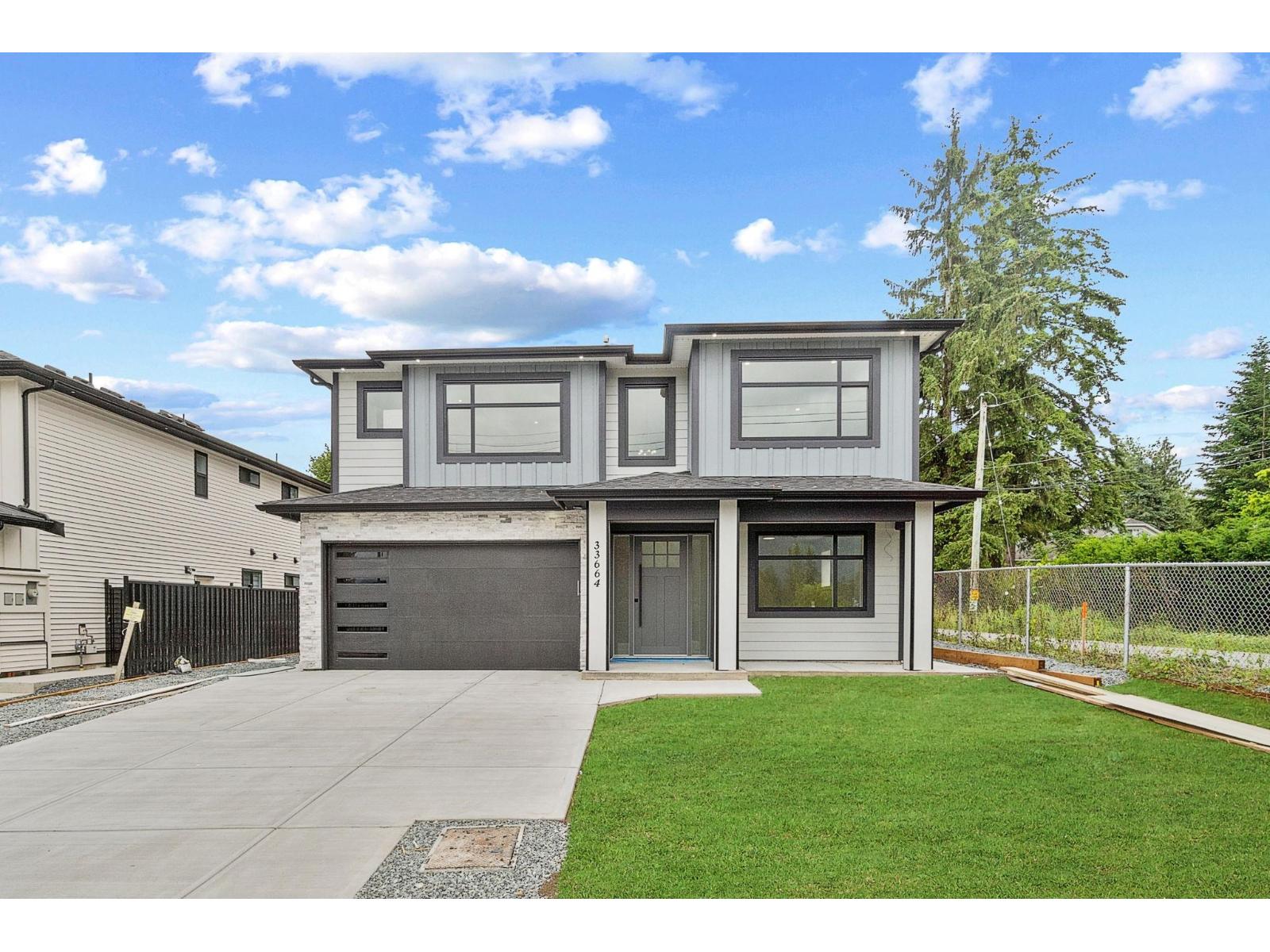 33664 Dewdney Trunk Road, Mission, British Columbia  V2V 6Y4 - Photo 2 - R3056606