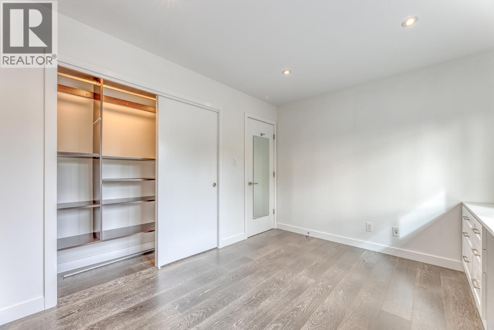 6568 Vine Street, Vancouver, British Columbia  V6P 5W5 - Photo 27 - R3056926