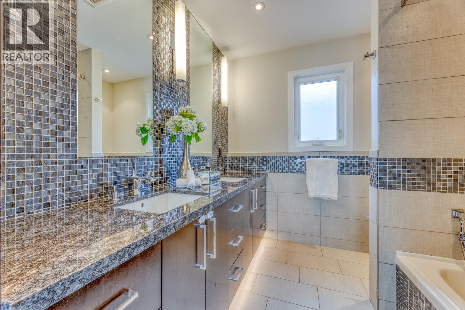 6568 Vine Street, Vancouver, British Columbia  V6P 5W5 - Photo 28 - R3056926