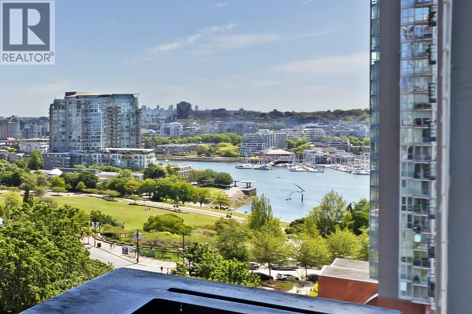 1607 1495 Richard Street, Vancouver, British Columbia  V6Z 3E3 - Photo 2 - R3056594