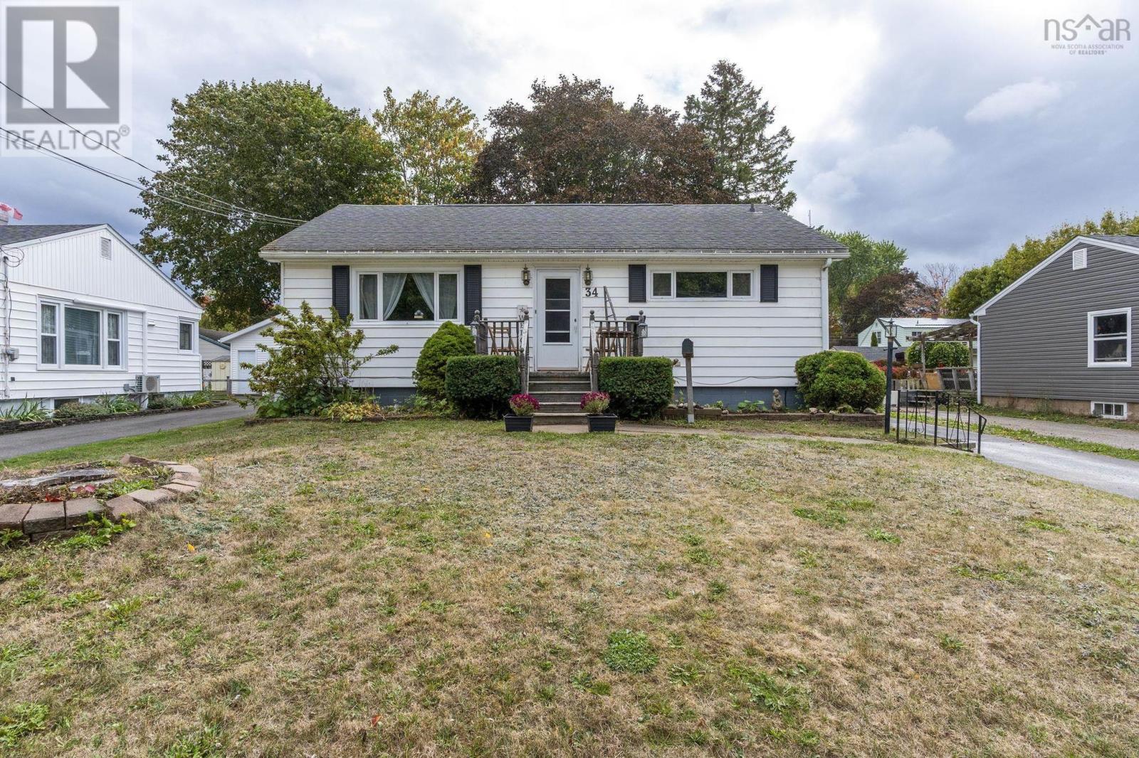 34 Wade Street, Kentville, Nova Scotia  B4N 1B6 - Photo 2 - 202525018