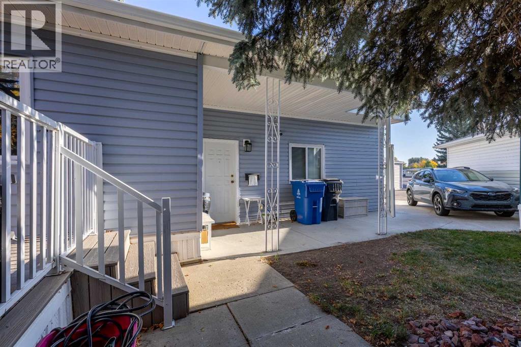 3004 29 Street S, Lethbridge, Alberta  T1K 6S7 - Photo 29 - A2261293