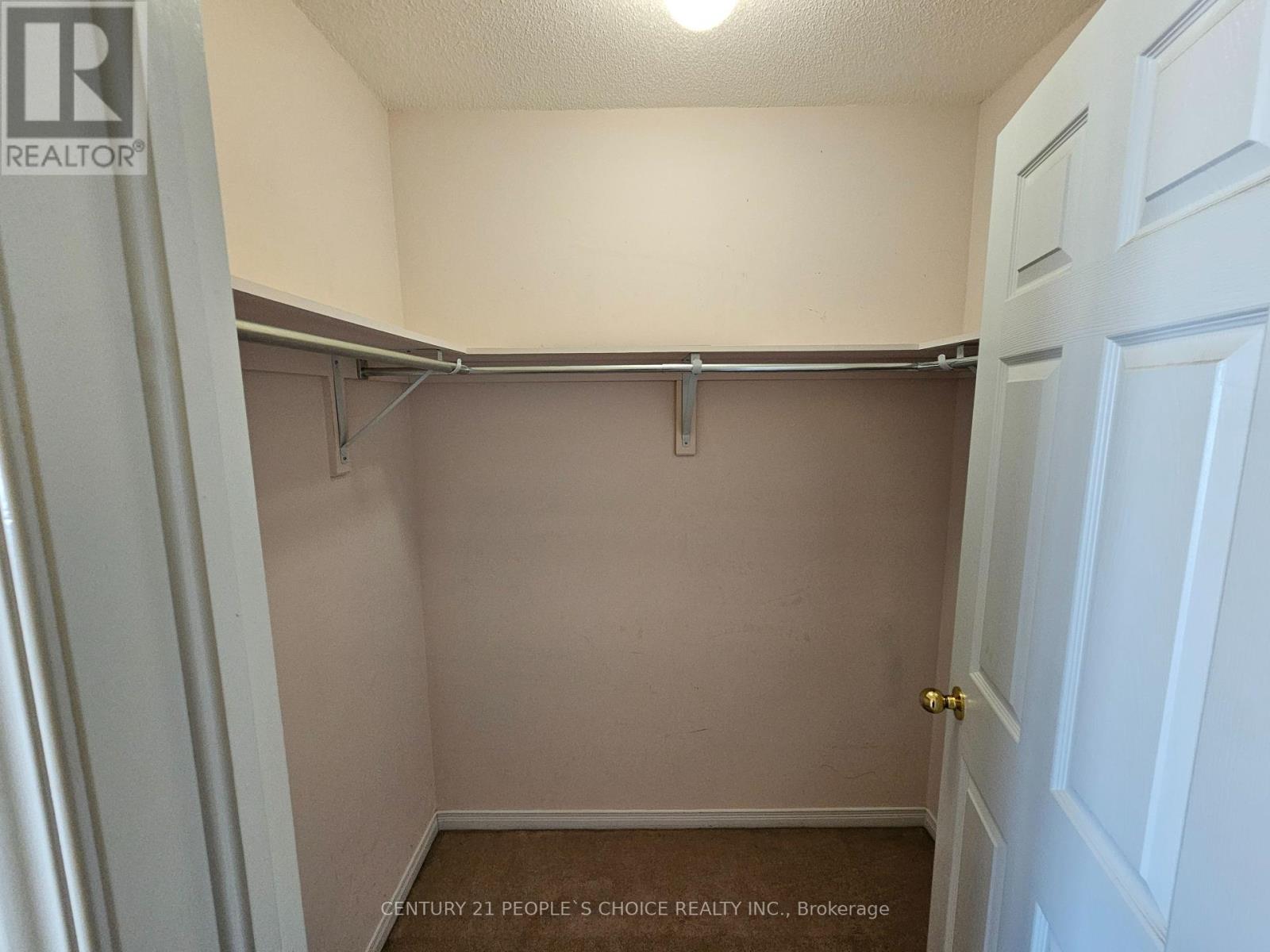 67 Portrush Trail, Brampton, Ontario  L6X 0R2 - Photo 24 - W12412071