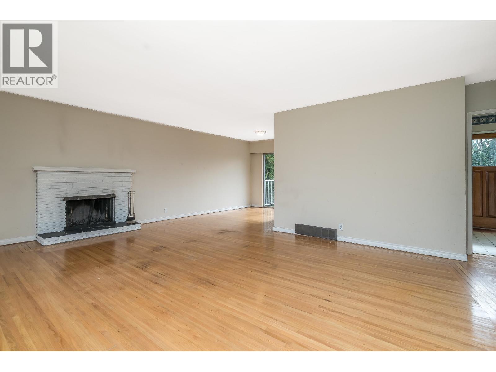 5822 51 Avenue, Ladner, British Columbia  V4K 2C1 - Photo 19 - R3056748